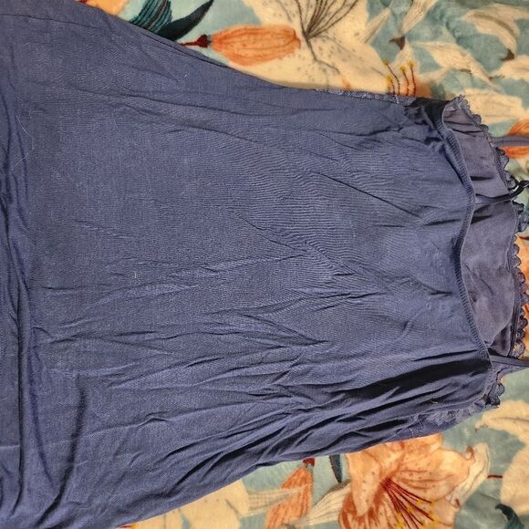 Purple Spaghetti Strapped Shirt - Picture 4 of 4